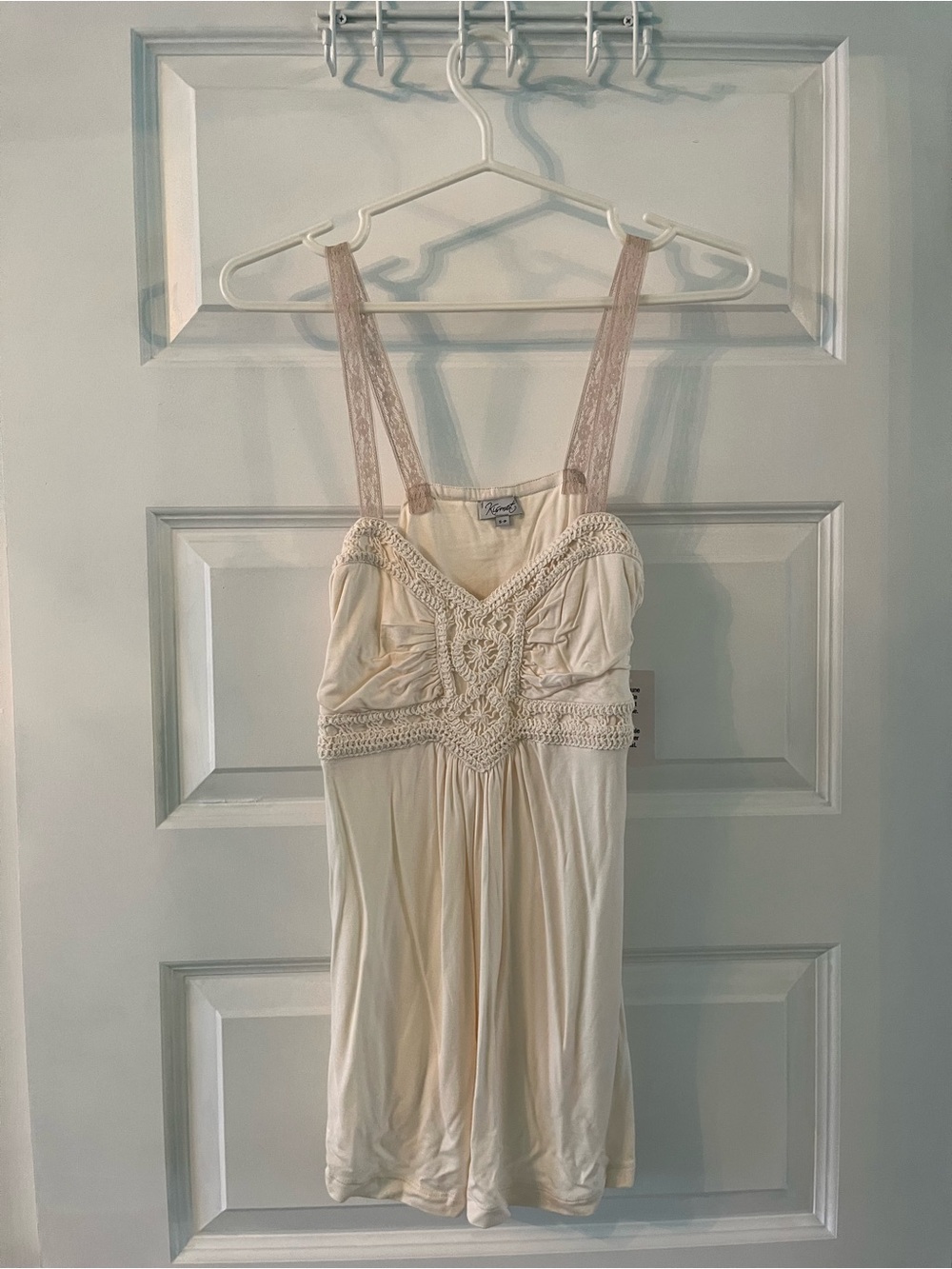 NWT Kismet “Brooke” crochet lace cream baby doll tank top size small
